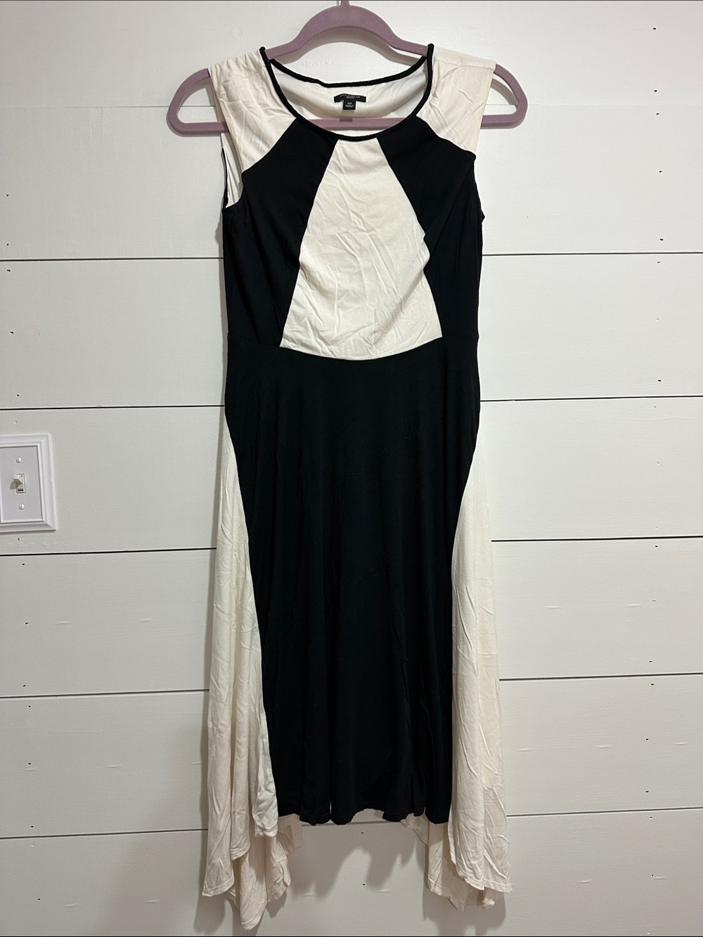 Ann Taylor Size 0 Petite Black & White Colorblock asymmetrical Dress